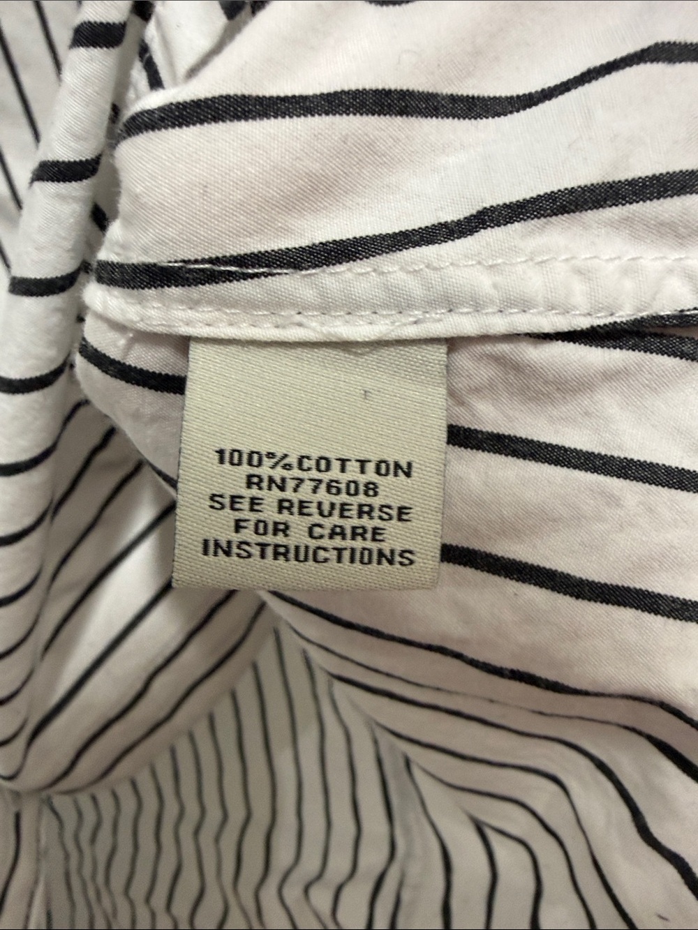 J. Peterman Women’s White Black Pinstripe Button Front Blouse Size 12 - Picture 5 of 7